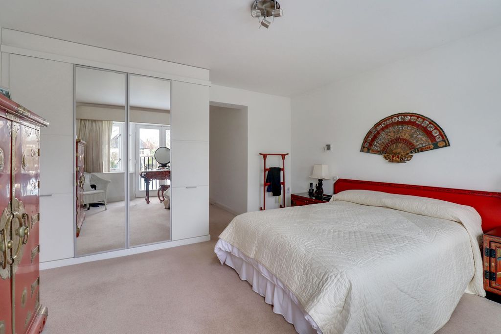 Additional image 16 of 4 bed detached house for salePemberton Road, East Molesey KT8