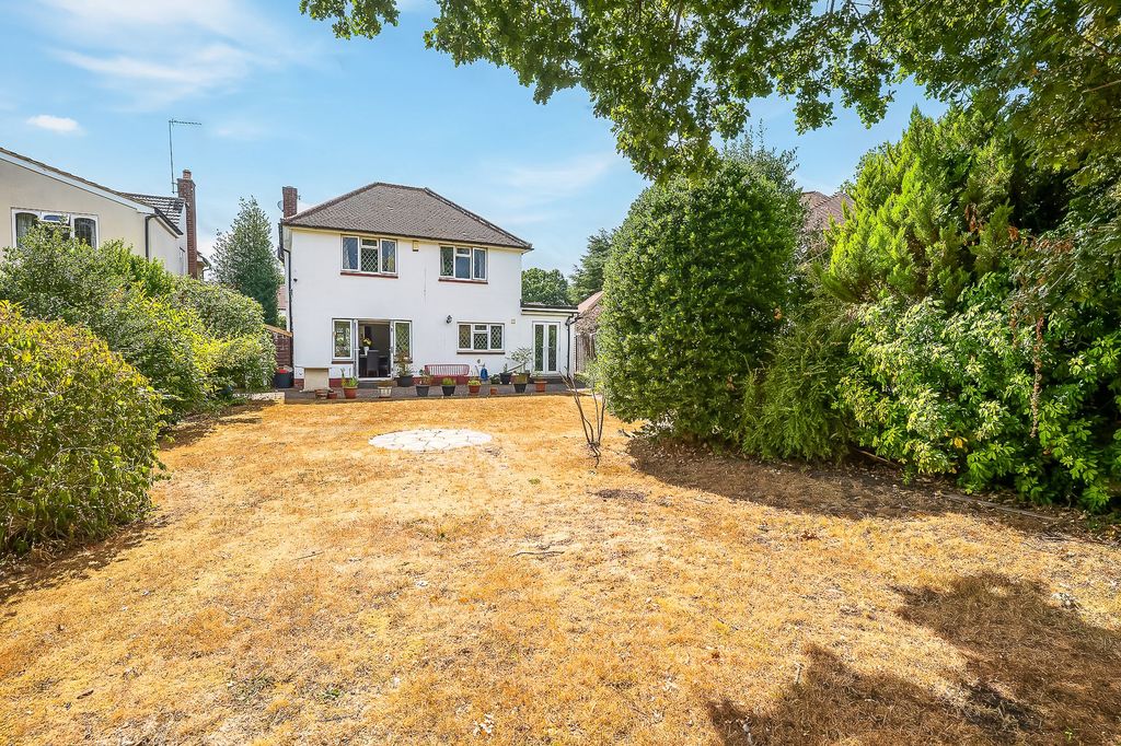 Property photo 3 of 19