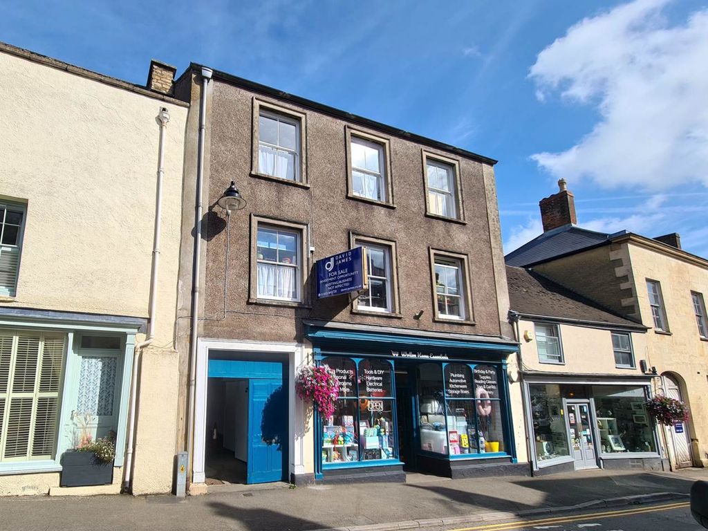 Property photo 1 of 6 Flat 7, 27 Long Street Front