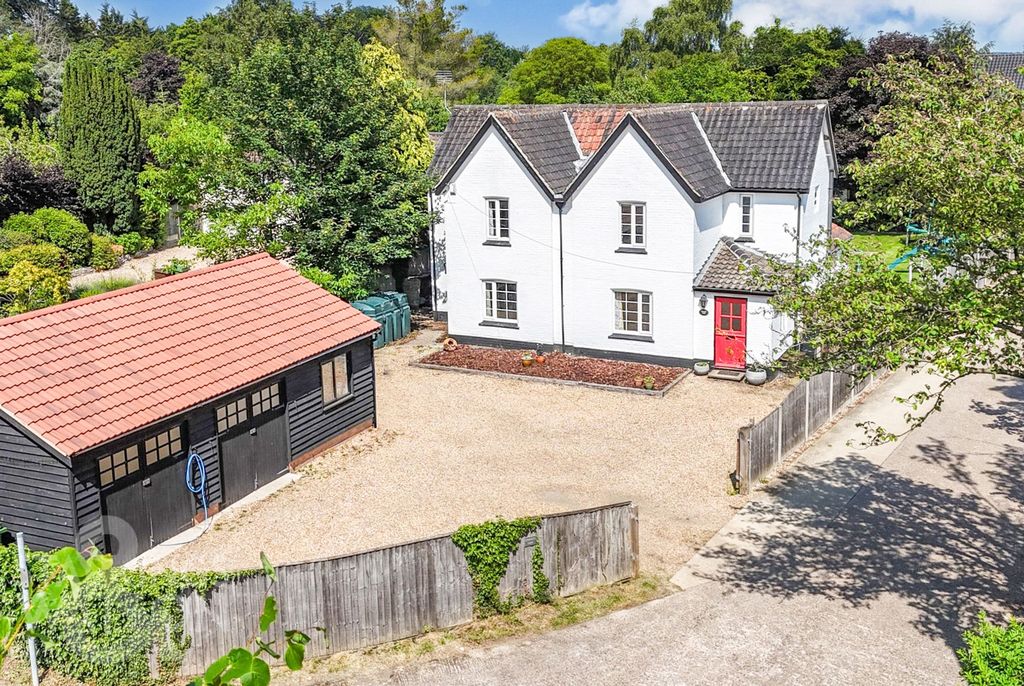 Property photo 1 of 31
