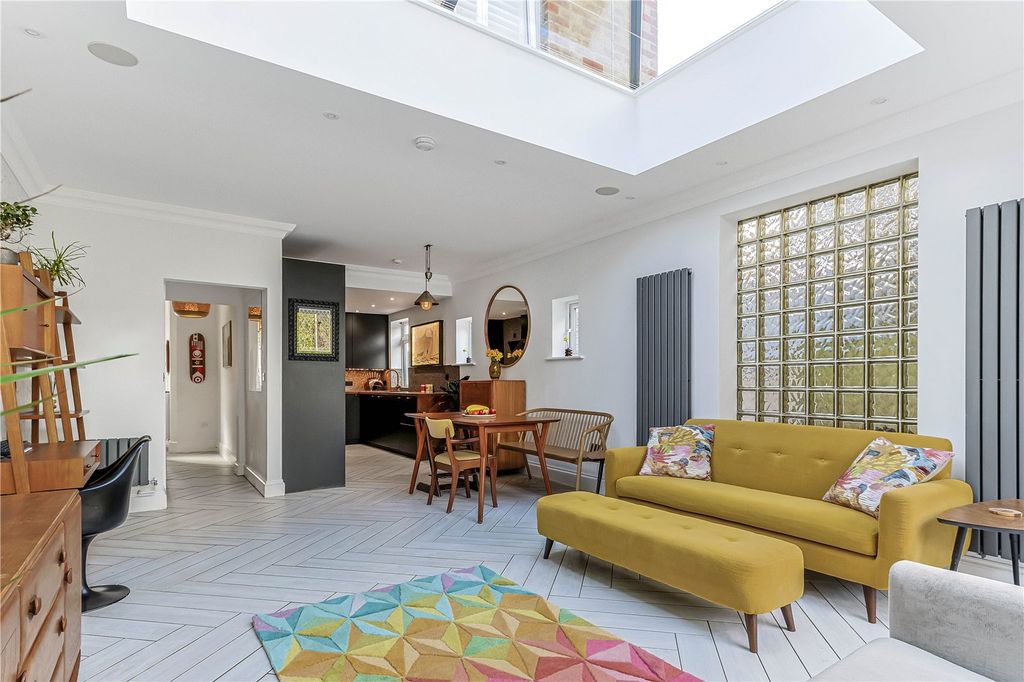 Property photo 1 of 29 Family Area