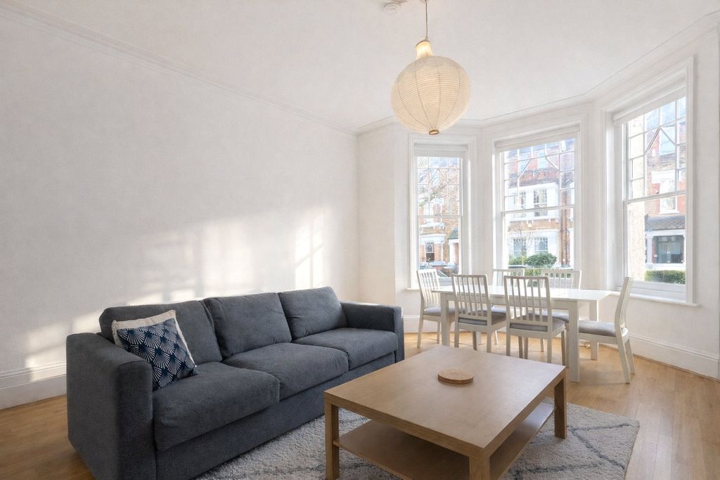 Property photo 3 of 13 Picture No. 50