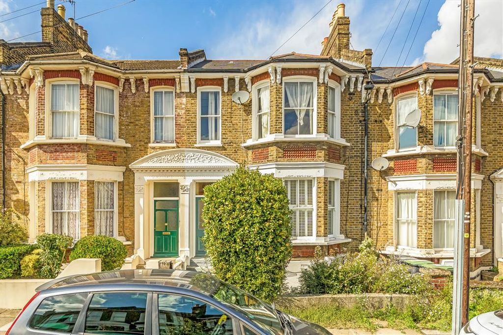 Property photo 1 of 6