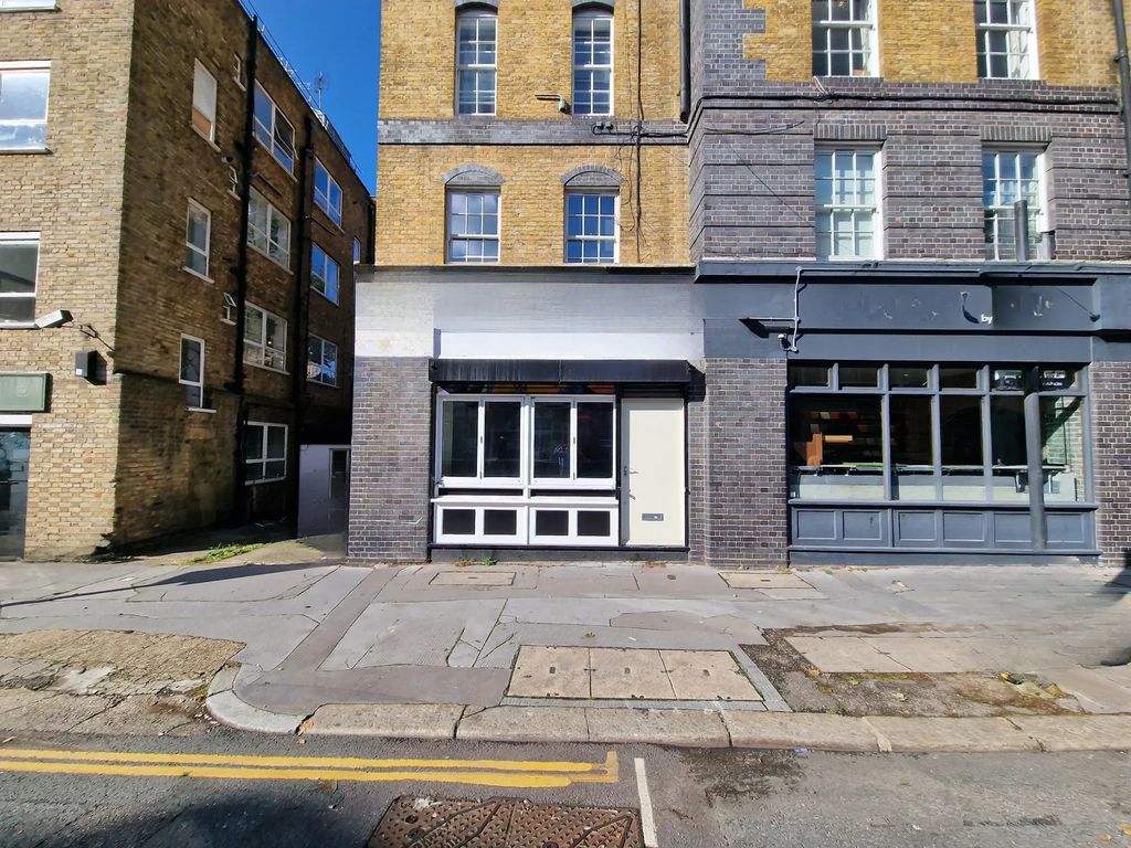 Property photo 1 of 4