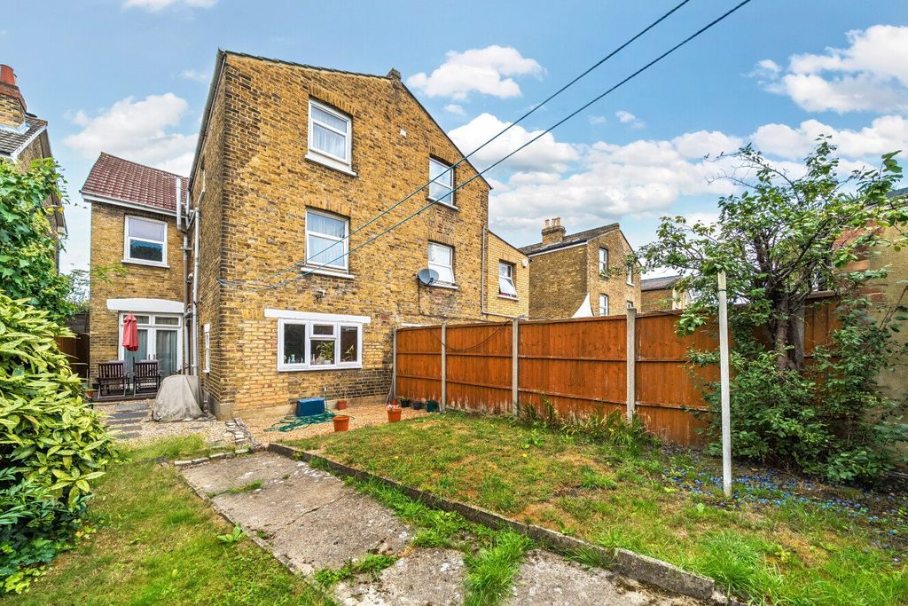 Property photo 2 of 20 Picture No. 07