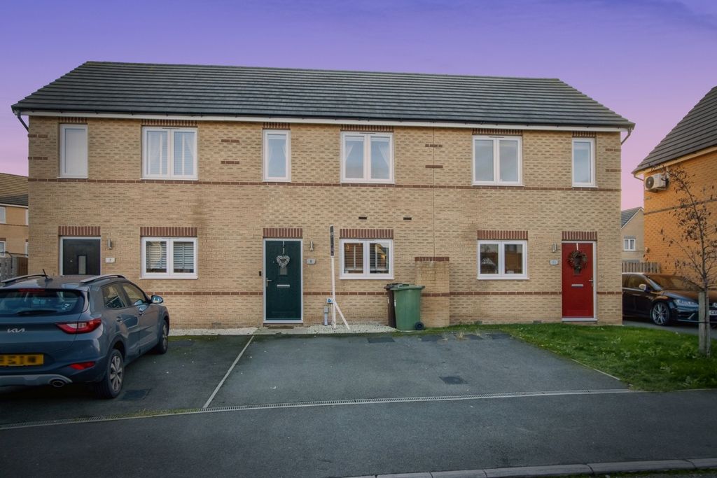 Property photo 1 of 19 Pbox-Img.Jpg