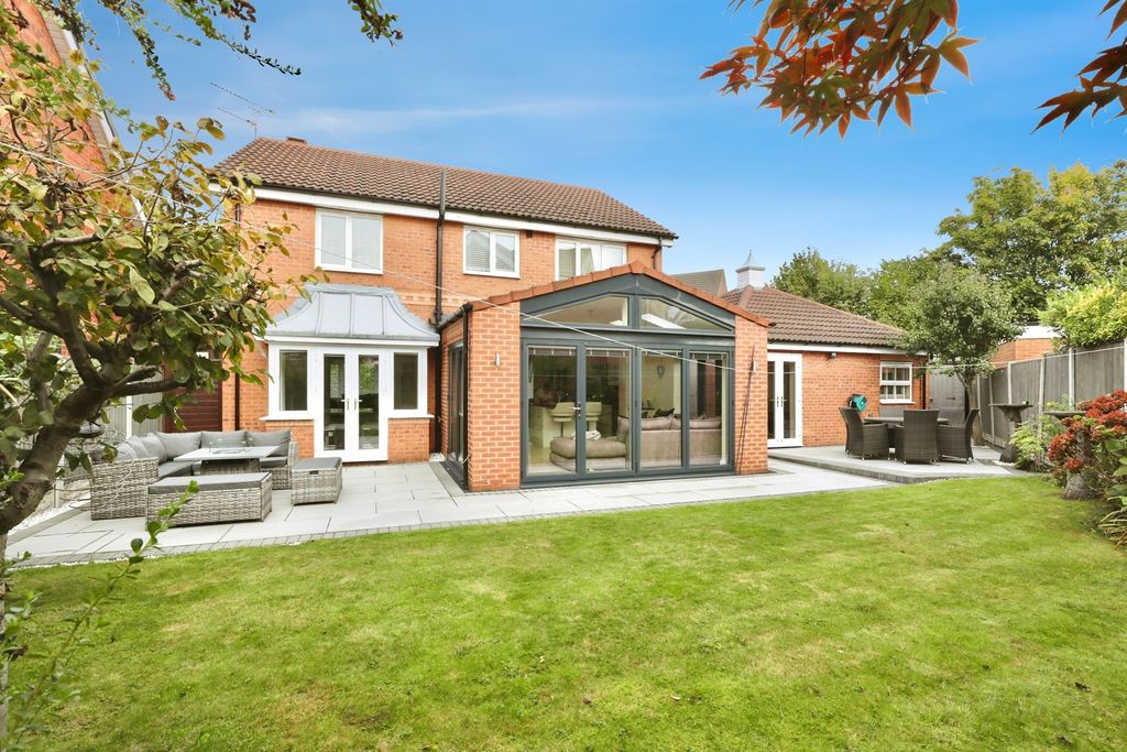 Property photo 3 of 17