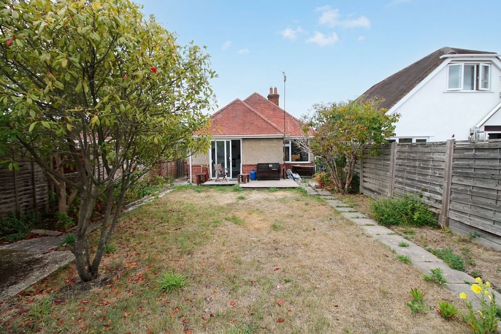 Property photo 2 of 10