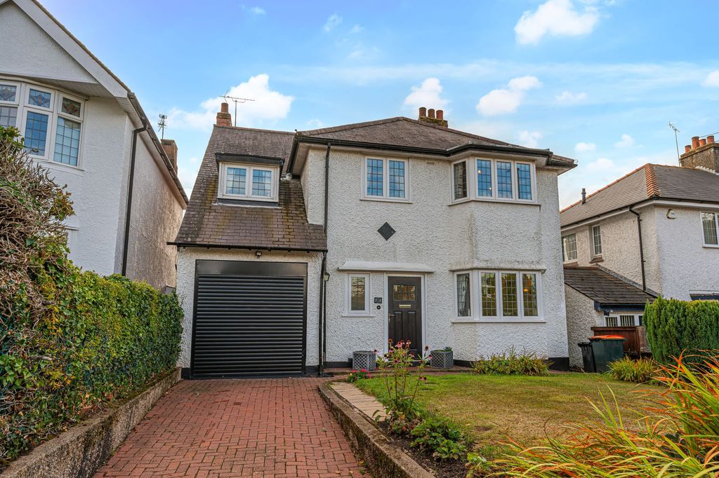Property photo 1 of 47