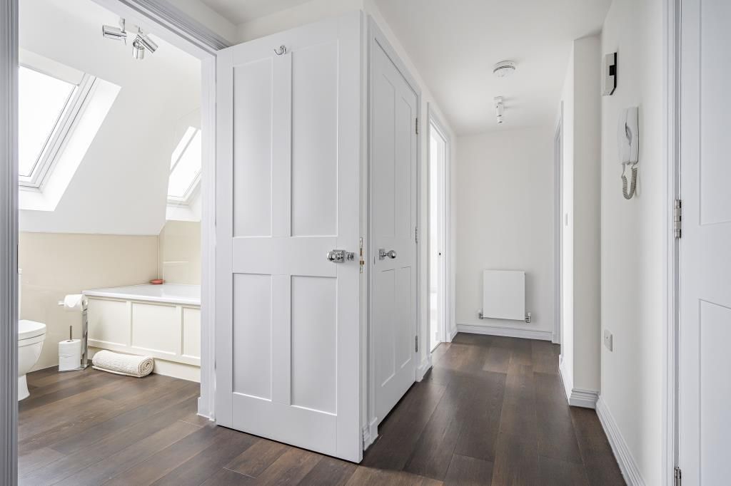 Additional image 11 of 2 bed flat for saleBarton Road, Ely CB7