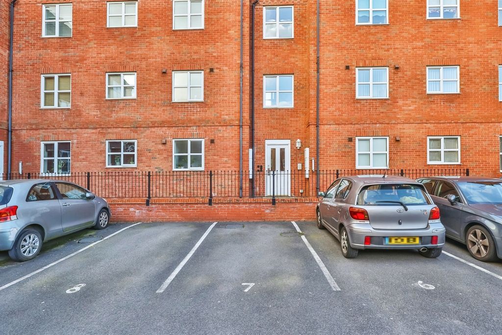 Additional image 12 of 1 bed flat for saleRiddles Court, Watnall, Nottingham NG16