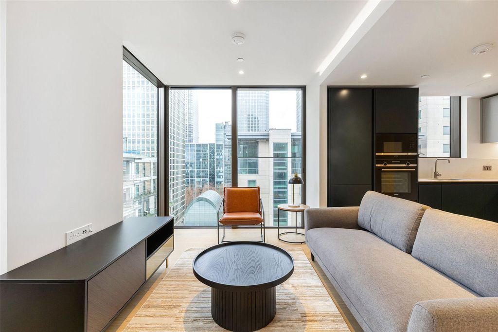 Property photo 3 of 10 Picture No. 04