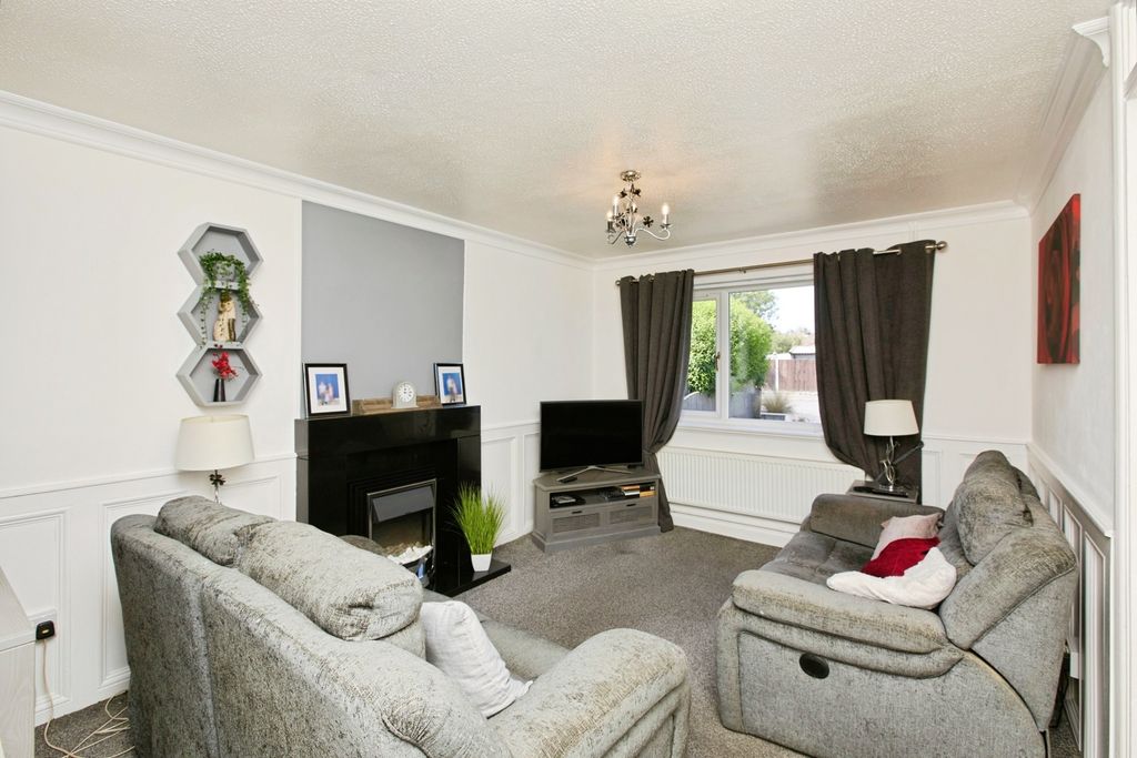 Property photo 3 of 16 Pbox-Img.Jpg