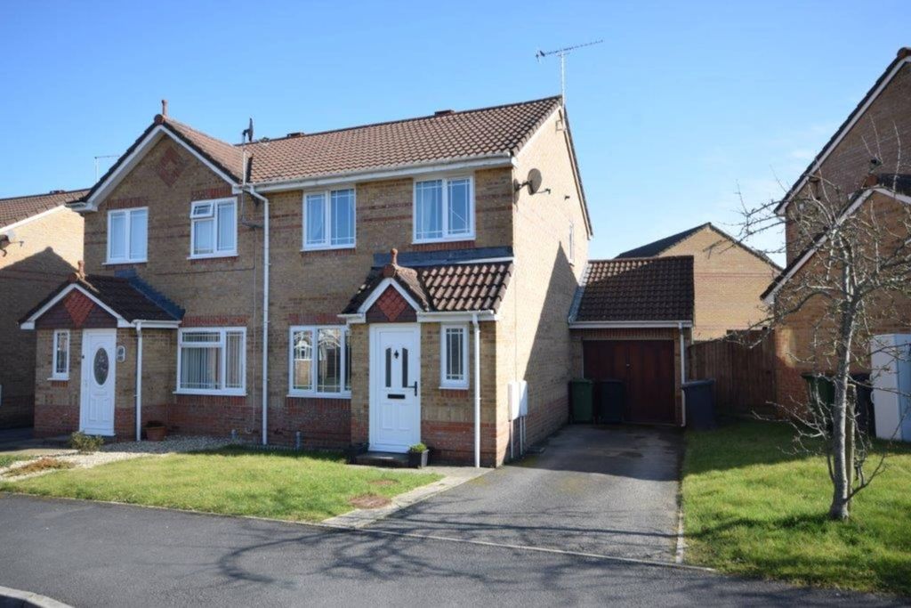 Property photo 1 of 3
