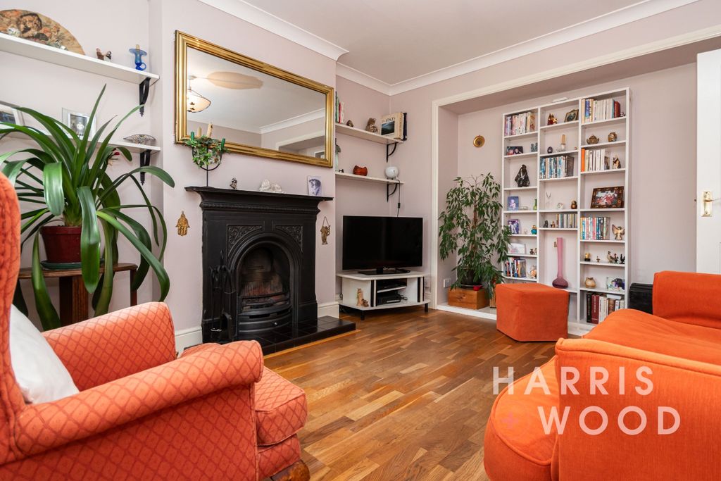 Property photo 2 of 26 4230593