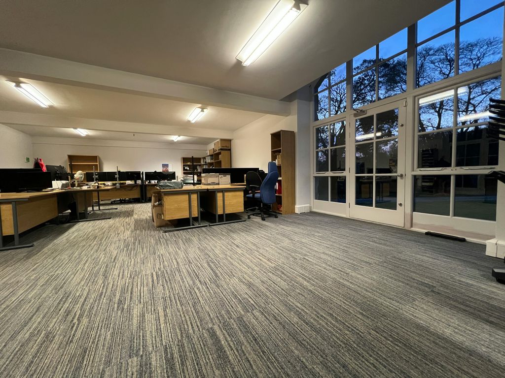 Property photo 2 of 18 Img_3960.Jpeg