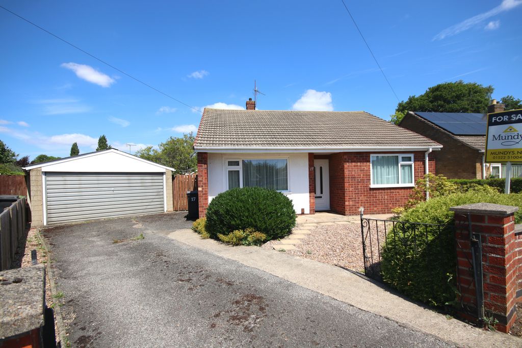 Property photo 3 of 13 Img_1374