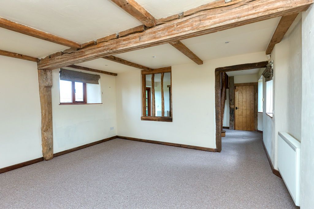 Property photo 3 of 29 Photo 6