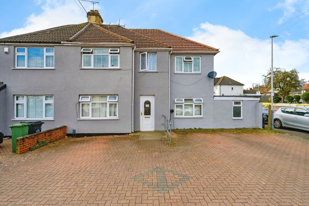 Property photo 1 of 17 Photography