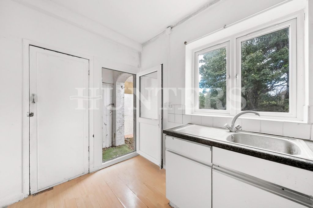 Property photo 3 of 14 Dsc01148.Jpg