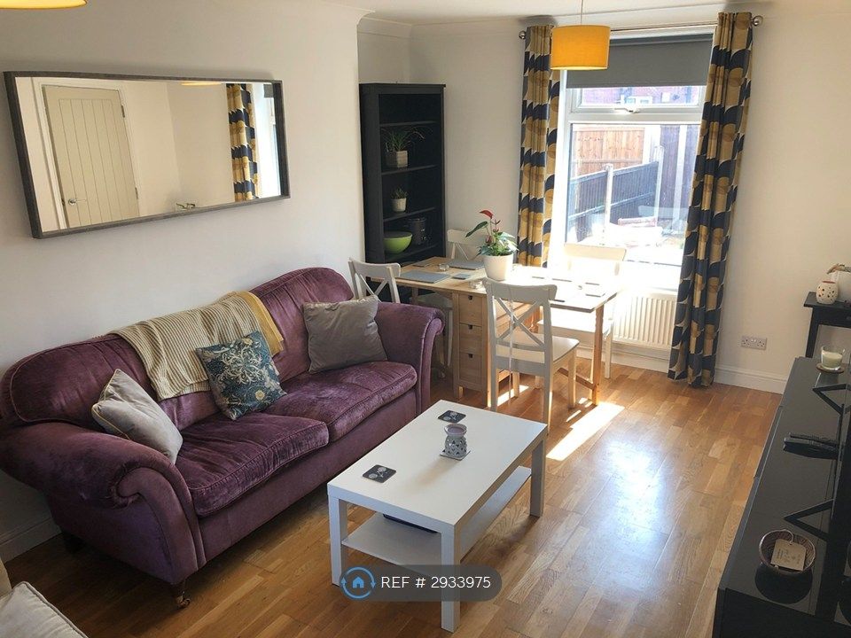 Property photo 2 of 7