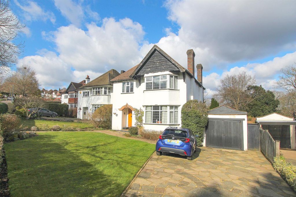 Property photo 1 of 23 Front.Jpg