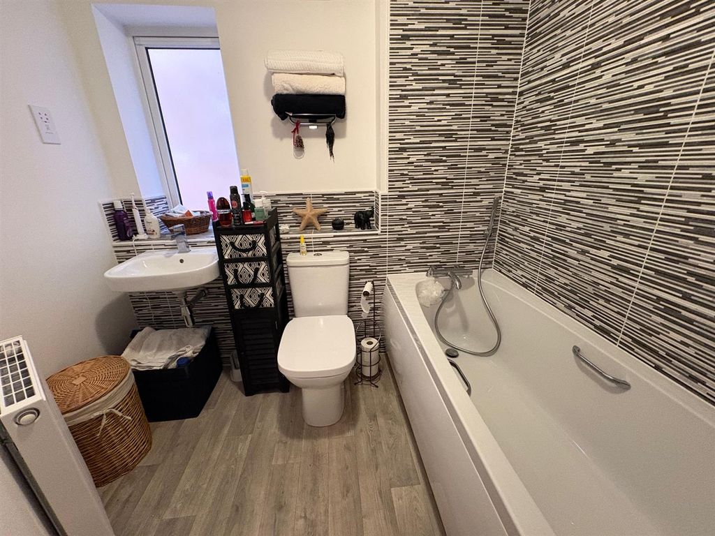 Property photo 3 of 21 Img_1853.Jpeg