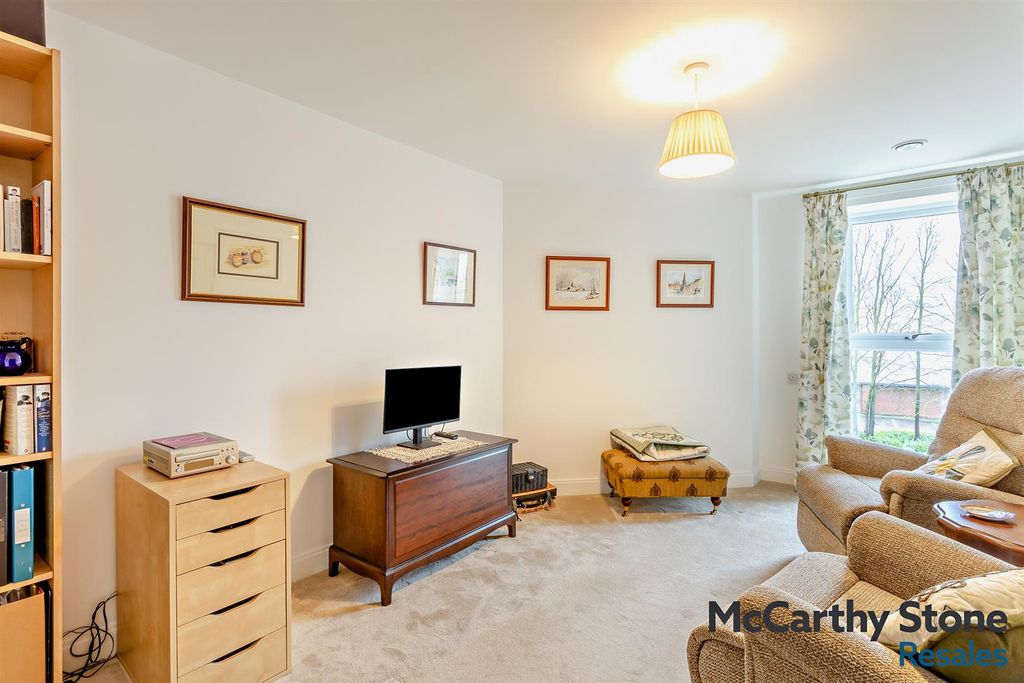 Additional image 11 of 2 bed flat for saleElizabeth Place, Trimbush Way, Market Harborough LE16