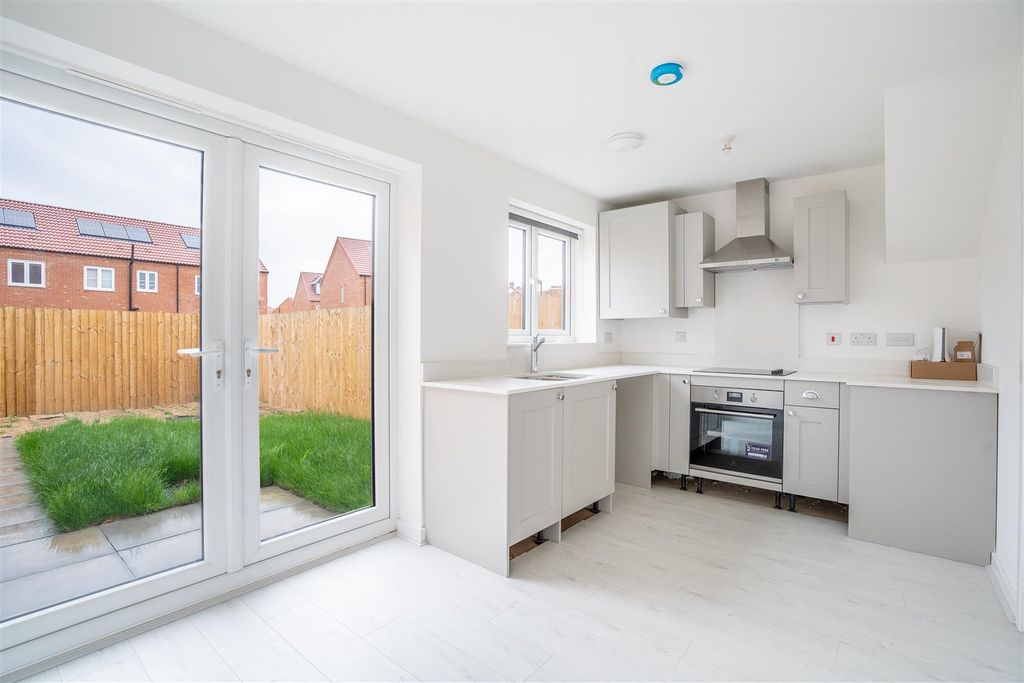 Property photo 3 of 12 CC-8.Jpg