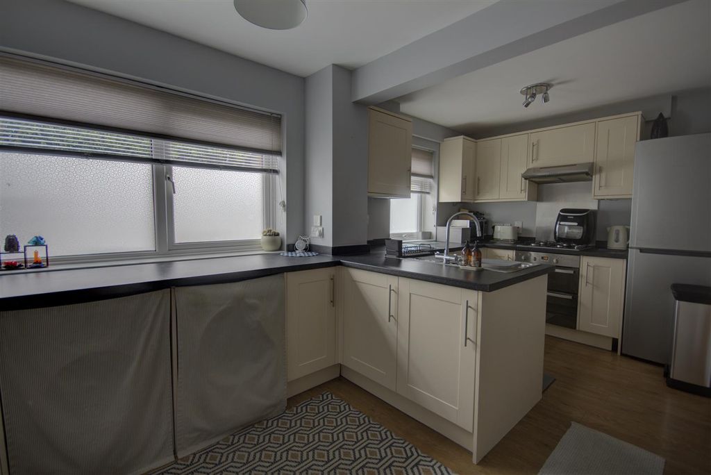 Property photo 1 of 27 Img_8712_3_4.Jpg