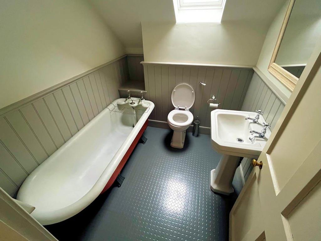Additional image 11 of 4 bed detached house to rentRiverside Road, Rattray, Blairgowrie PH10
