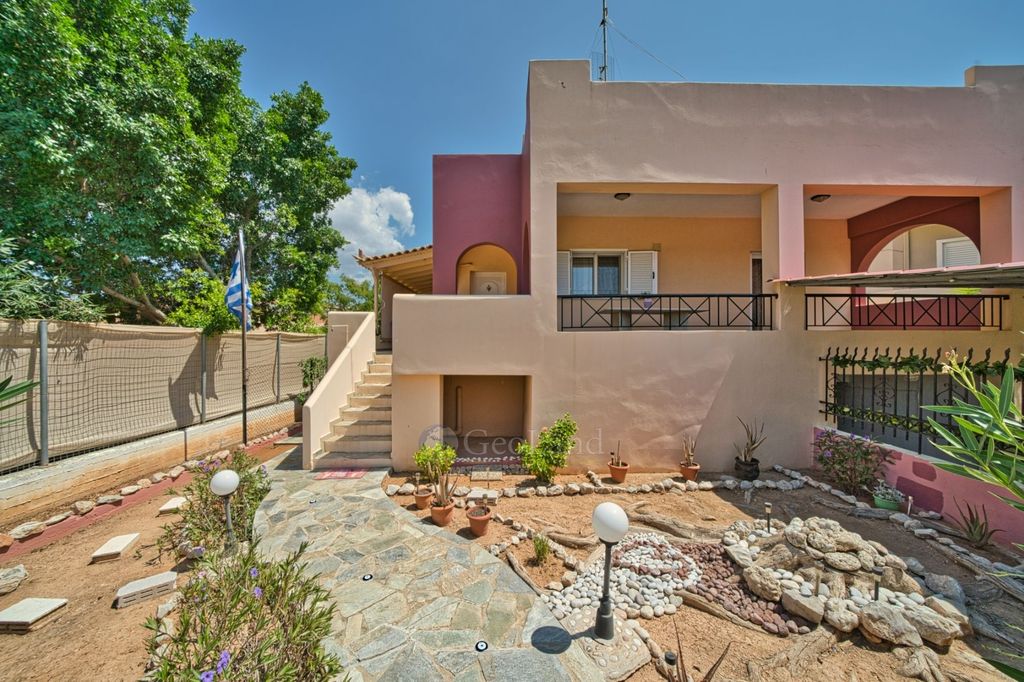 Property photo 2 of 50