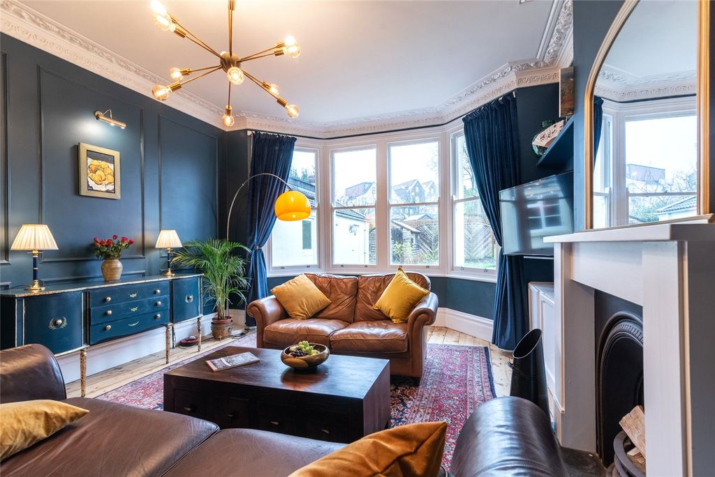 Property photo 3 of 15 Picture No. 11