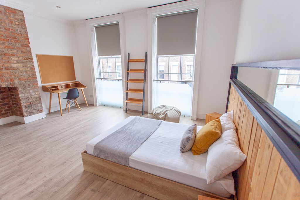 Property photo 2 of 20 1-09