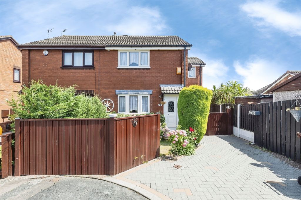 Property photo 1 of 13