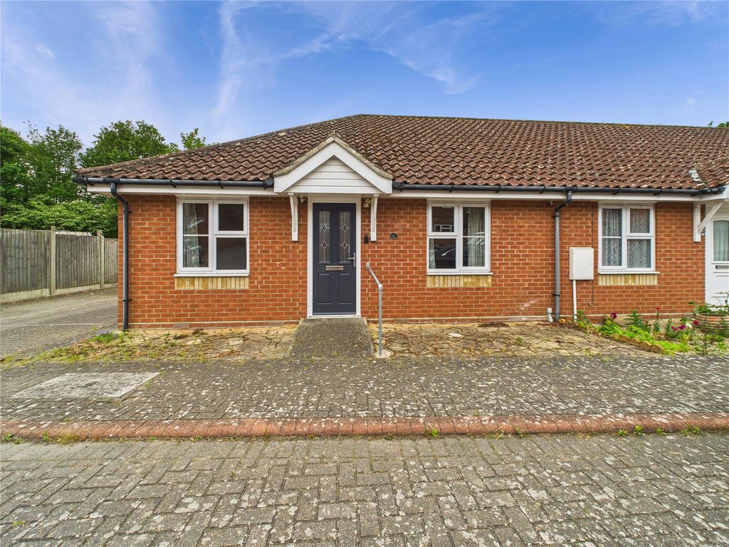 Property photo 1 of 11 1 - Picture No. 01