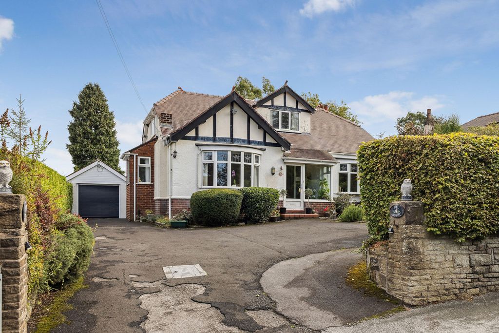 Property photo 1 of 24