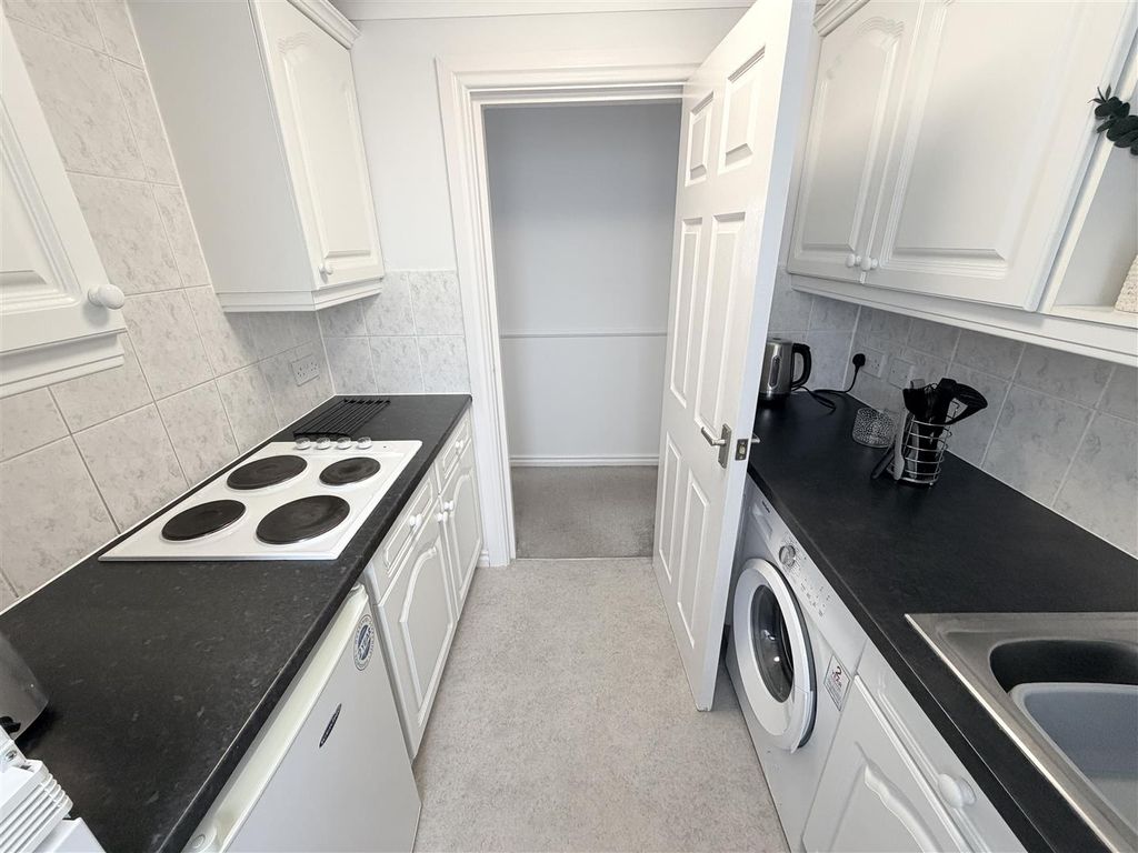 Additional image 9 of 2 bed property to rentNavigation Point, Middleton Road, Hartlepool TS24