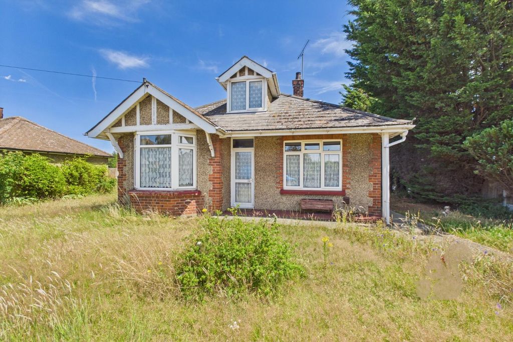 Property photo 1 of 17 Cam03877G0-Pr0393-Still016.Jpg