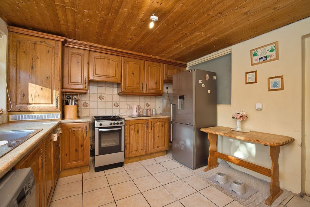 Property photo 3 of 13 Picture 3