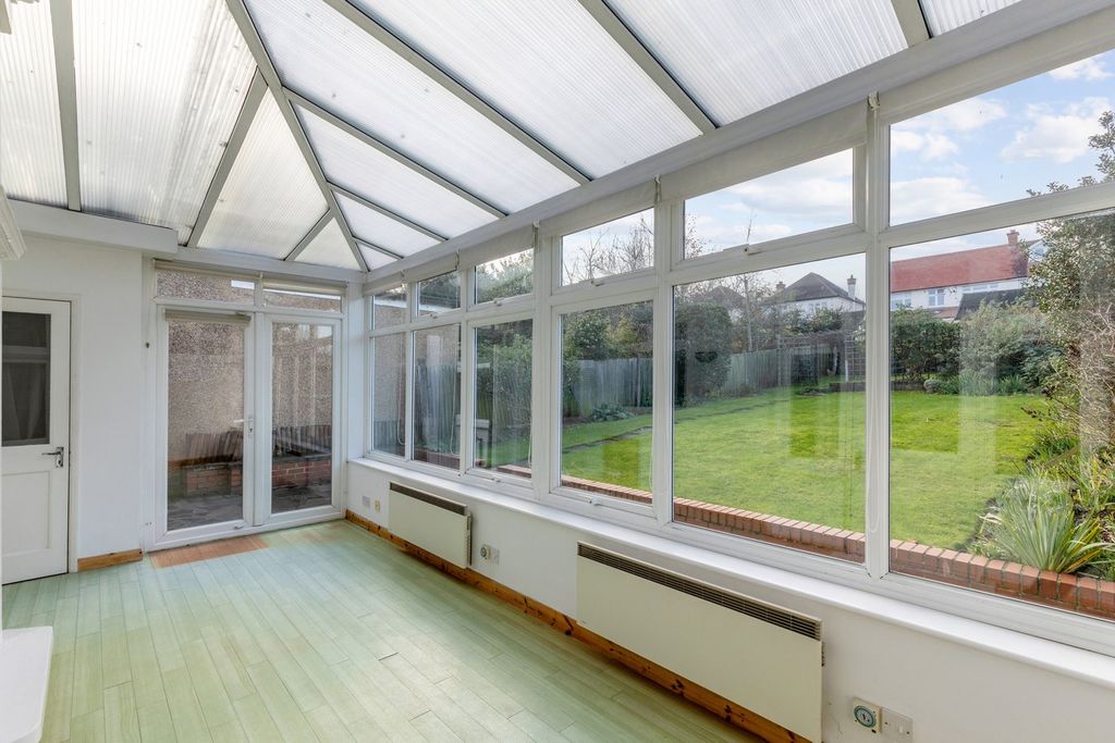 Property photo 3 of 22