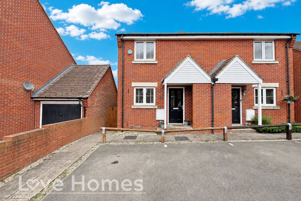 Property photo 1 of 12 5157470