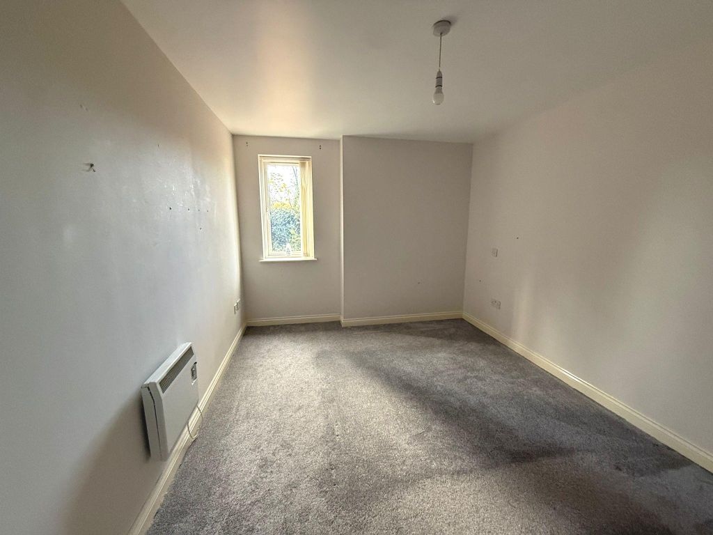 Property photo 3 of 6