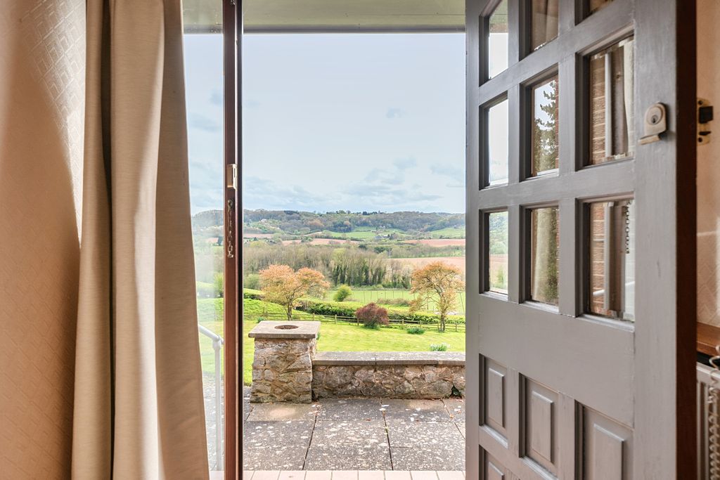 Property photo 3 of 22 1277435 (20)