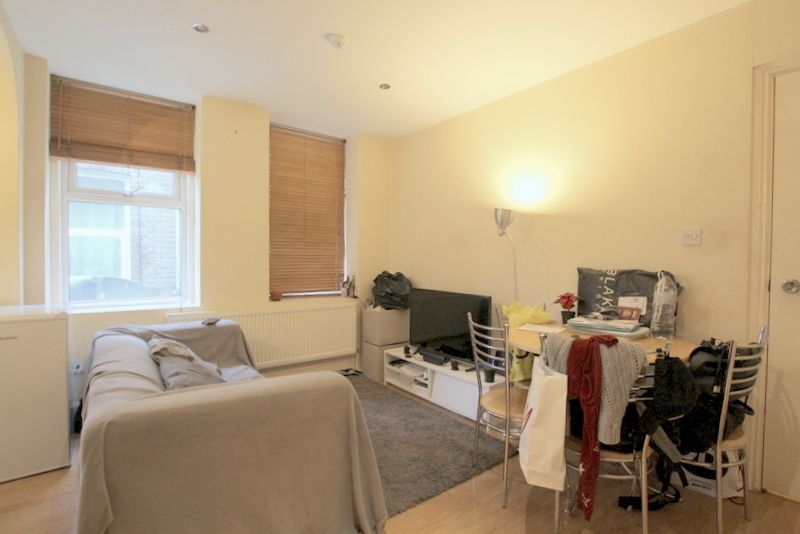 Property photo 3 of 7 3