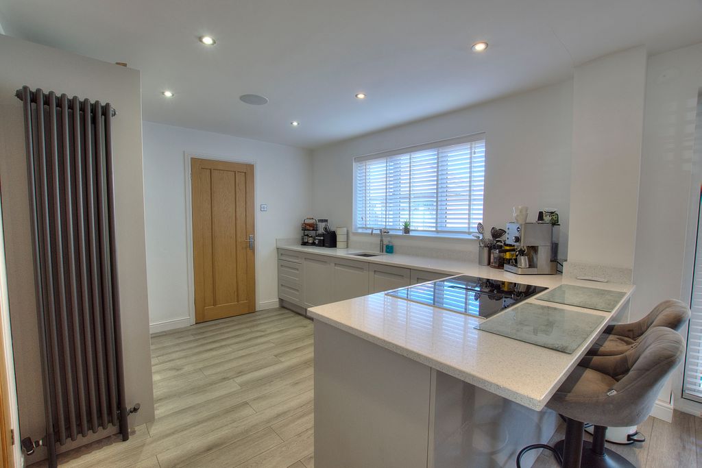 Property photo 2 of 32 2