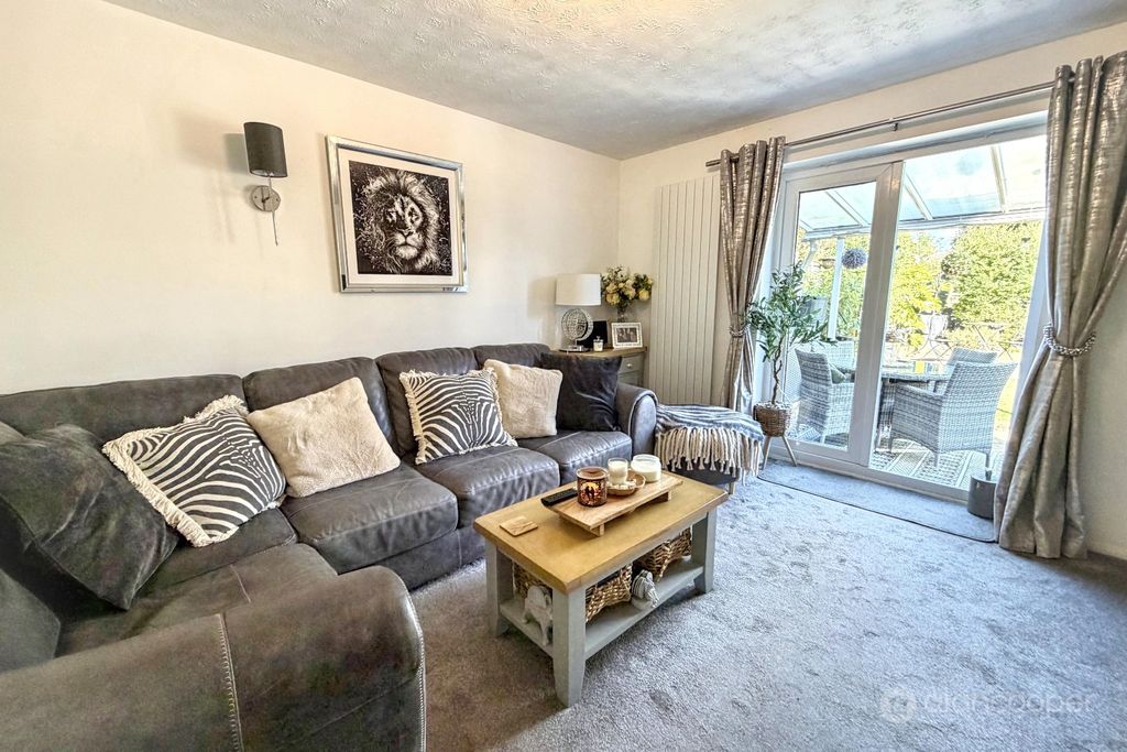 Property photo 3 of 15 5420235