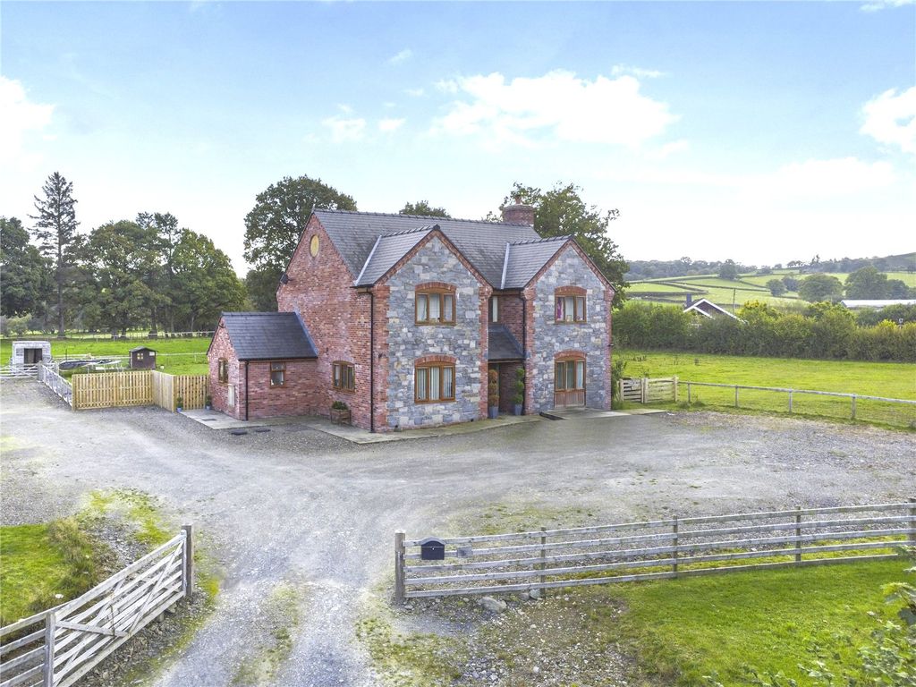 Property photo 1 of 28 Picture No. 40