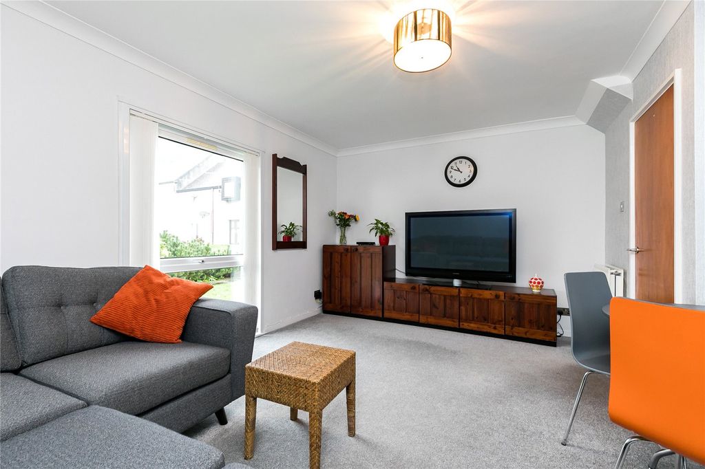 Property photo 1 of 9 Photo 1