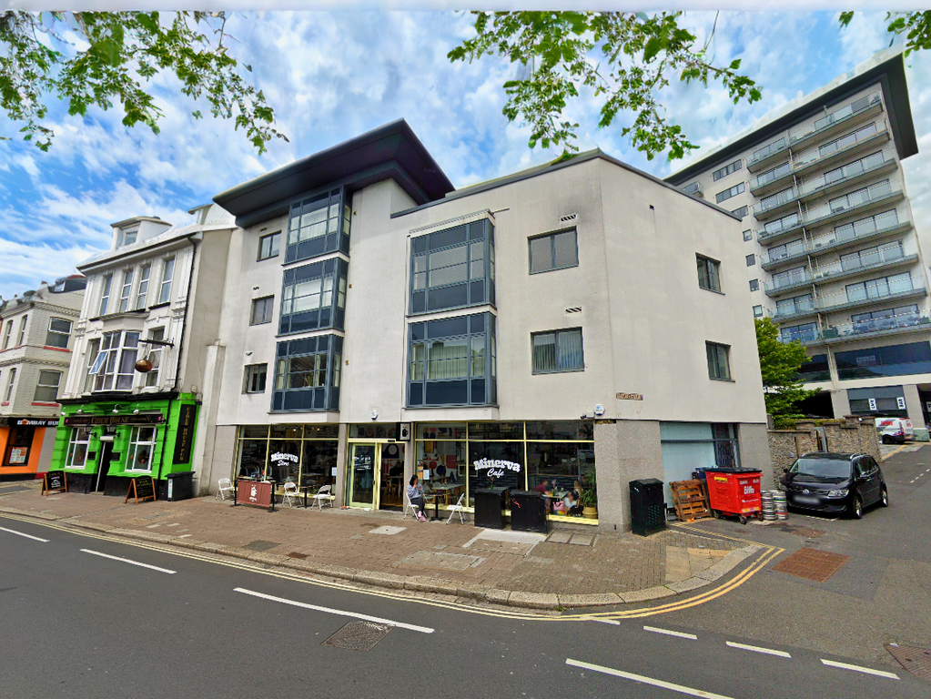 Property photo 1 of 10